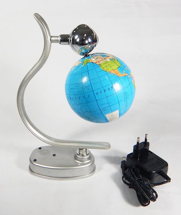 ลูกโลกลอยได้ขนาด 4 นิ้ว (Floating Globe 4 Inches) - Image 2
