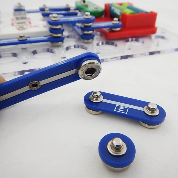 ชุดประกอบวงจรไฟฟ้า 1288 กิจกรรม (Electronic Activity Kit) - Image 3