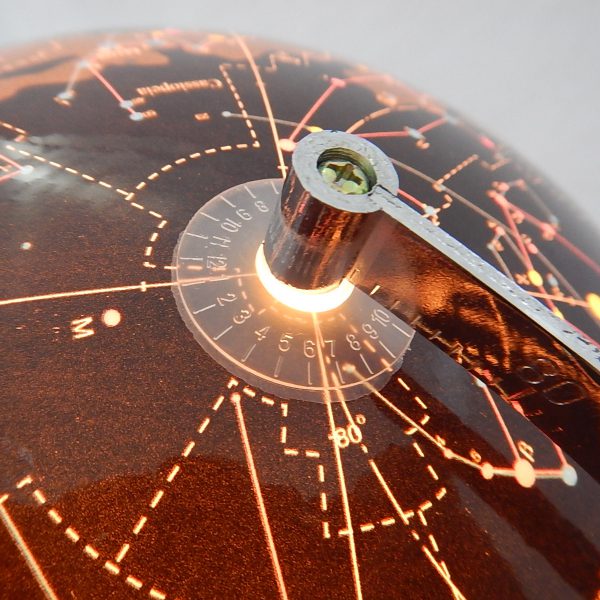 ลูกโลกแสดงกลุ่มดาวบนท้องฟ้า แบบมีไฟ 32 ซม. (Illuminated Transparent Celestial Globe 32 cm.) - Image 3
