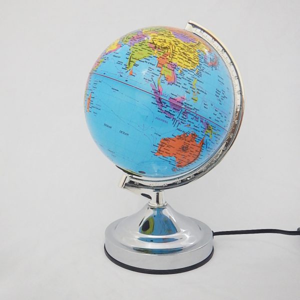 ลูกโลกจำลองมีไฟ ขนาด 20 ซม. (Illuminated Earth Globe 20 cm) - Image 2