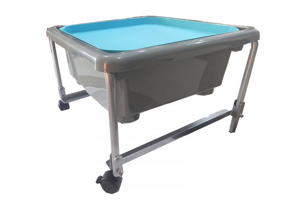 ชุดถาดกิจกรรมสร้างสรรค์พร้อมขาตั้งมีล้อเลื่อนสูง 48.5 cm Fun2 Play Activity Tray with Stand 48.5 cm (เทาเข้ม-ฟ้า)) - Image 3
