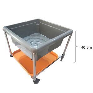 ชุดถาดกิจกรรมสร้างสรรค์พร้อมขาตั้งมีล้อเลื่อนสูง 40 cm Fun2 Play Activity Tray with Stand 40 cm (เทาเข้ม-ส้ม)