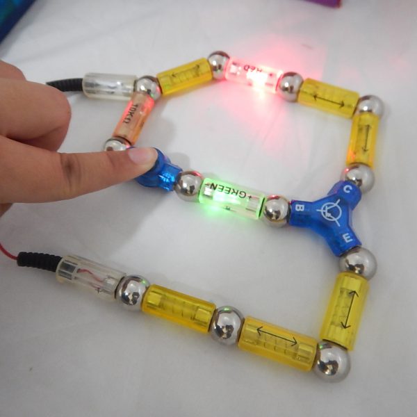 ชุดอิเล็กทรอนิกส์ 40 กิจกรรม (Electronic Activity Kit 40) - Image 6