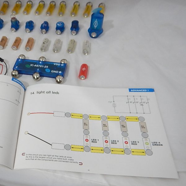 ชุดอิเล็กทรอนิกส์ 40 กิจกรรม (Electronic Activity Kit 40) - Image 8
