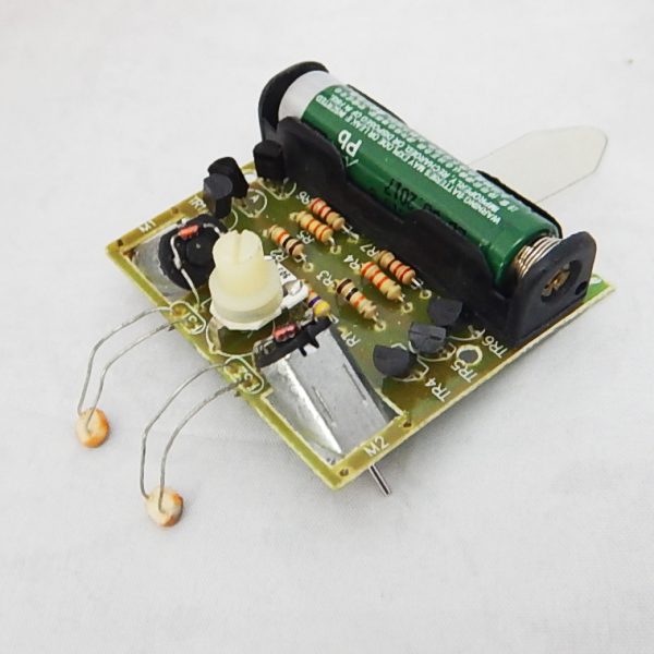 หุ่นยนต์เซ็นเซอร์แสง (Chokomacar, Sensor Guided Vehicle) - Image 2
