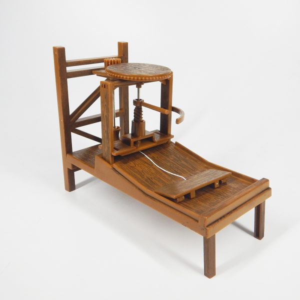 ชุดสิ่งประดิษฐ์จากไอเดียของลีโอนาร์โด ดาวินชี – แท่นพิมพ์  (Davinci Inventions –  Printing Press) - Image 2