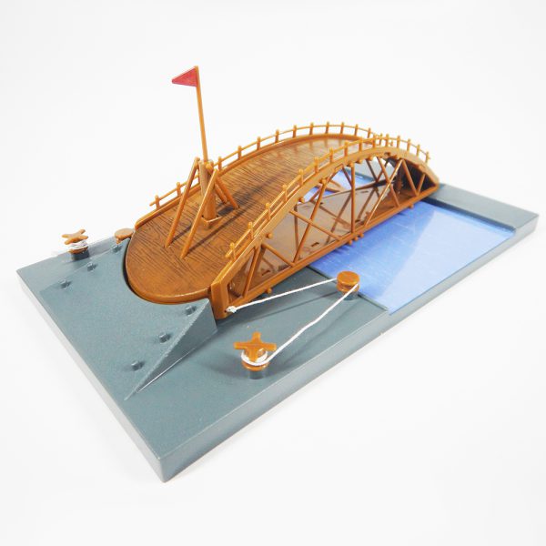 ชุดสิ่งประดิษฐ์จากไอเดียของลีโอนาร์โด ดาวินชี – สะพานหมุนได้  (Davinci Inventions –  Swing Bridge) - Image 6